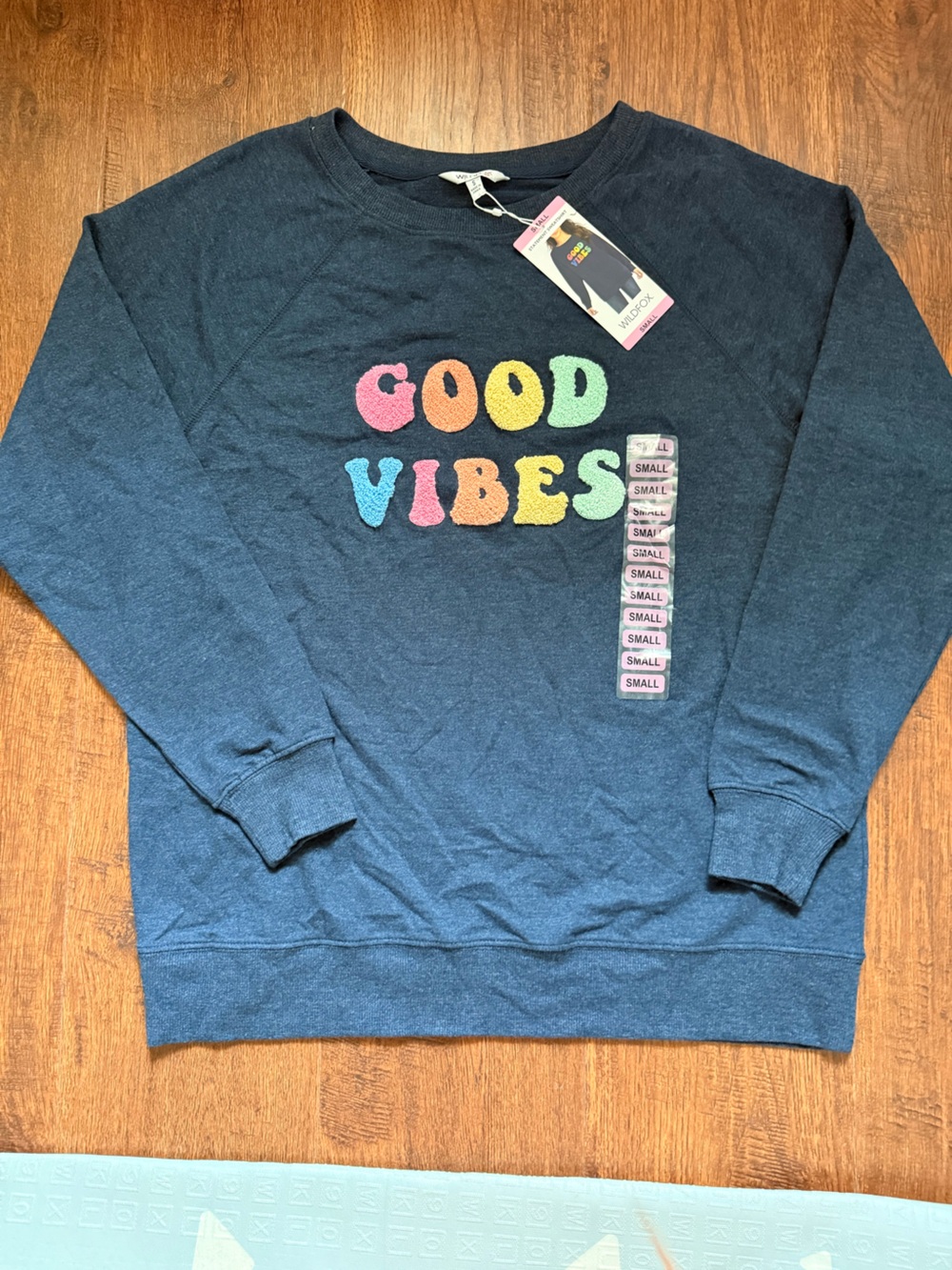Wildfox Good Vibes Rainbow Graphic Sweatshirt NWT MSRP $128 Size S/M